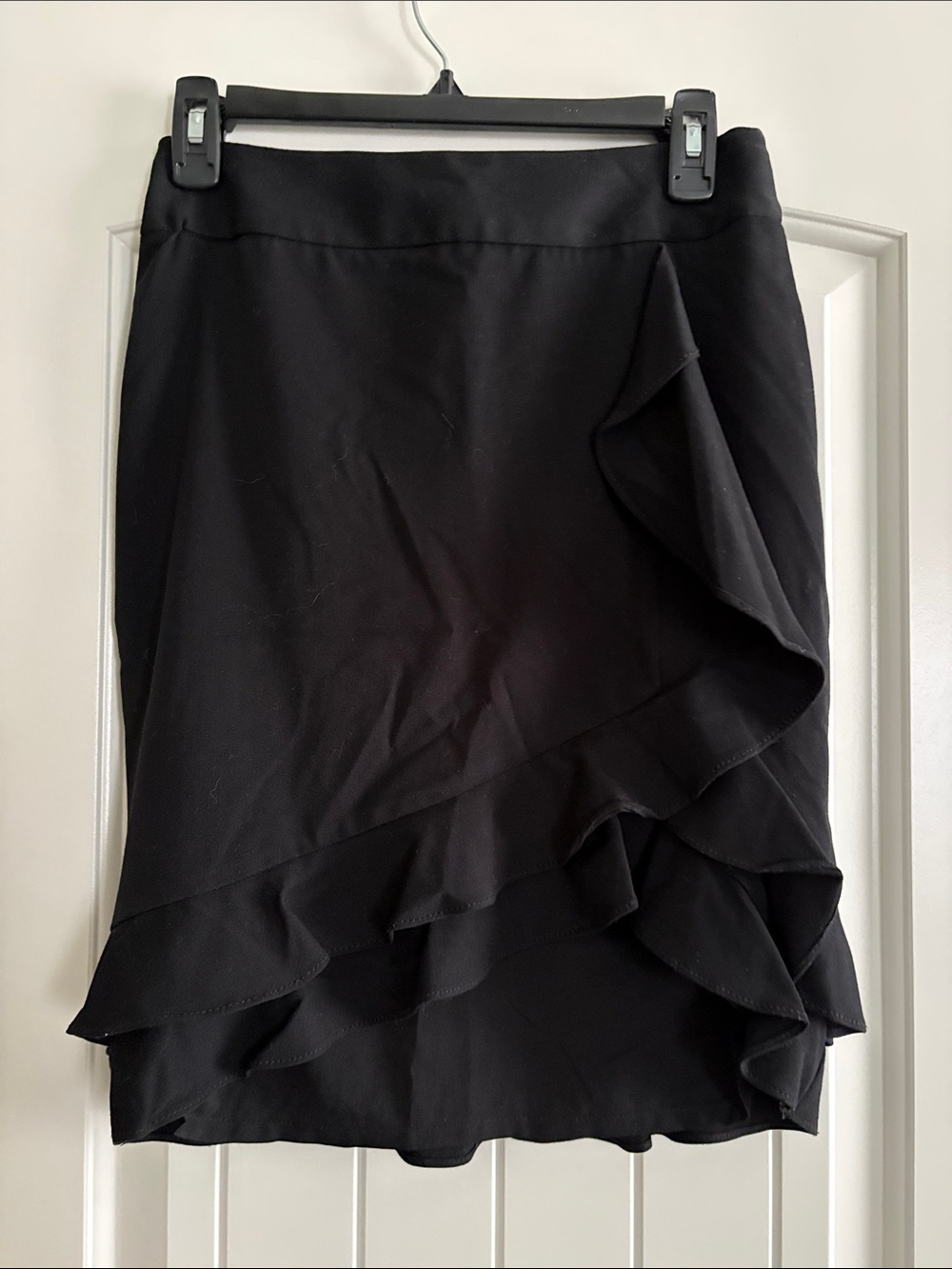 White House Black Market Black Ruffled Women's Skirt